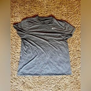 Women’s Nike Shirt